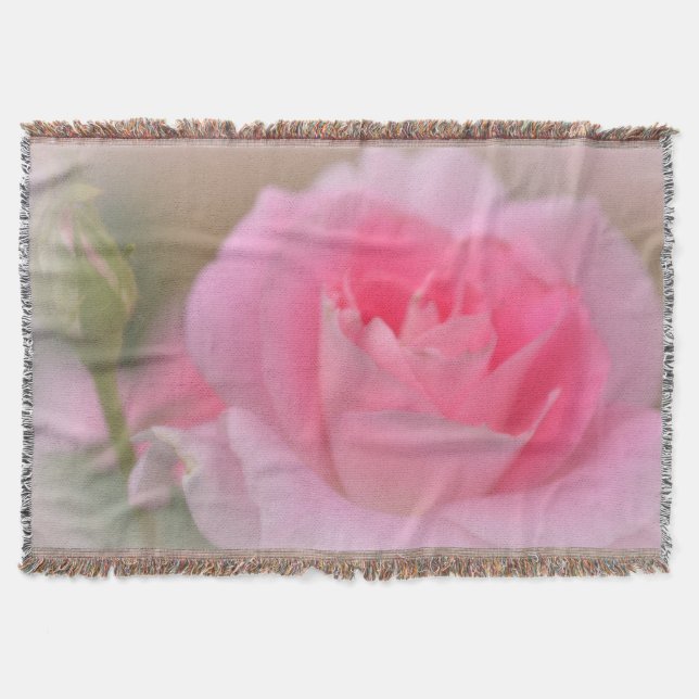 Roses Throw Blanket/Pink Blanket (Front)