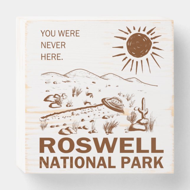 Roswell National Park UFO Flying Saucer Aliens Wooden Box Sign (Front Horizontal)