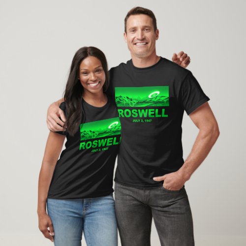 Roswell New Mexico UFO Crash Alien Green Horizon T_Shirt