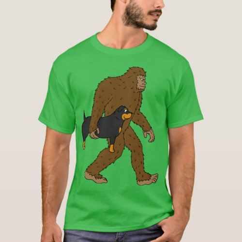 Rottweiler Bigfoot Sasquatch T_Shirt