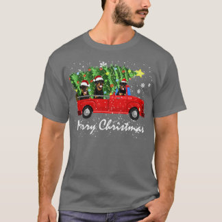 Rottweiler Red Car Truck Christmas Tree Merry Chri T-Shirt