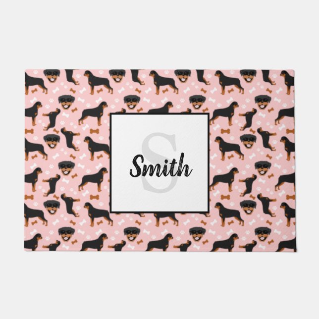 Rottweilers Rotties Dog l Monogram Last Name       Doormat (Front)