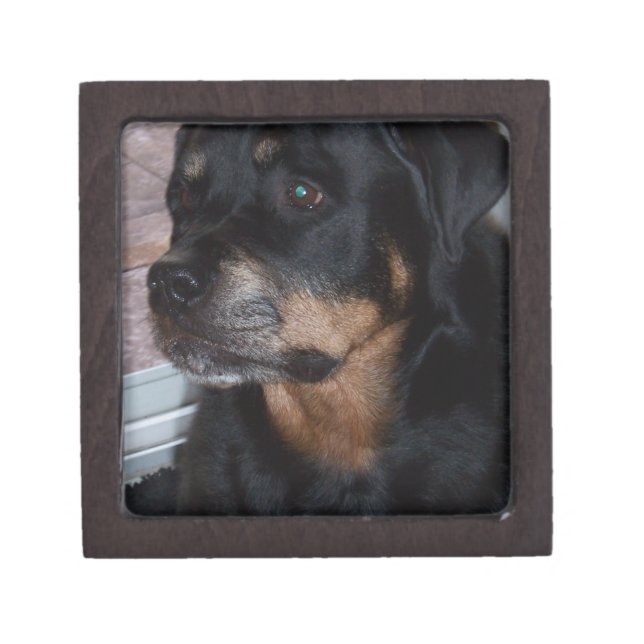 Rottwieler gifts keepsake box (Front)