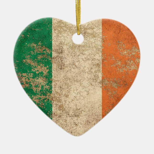 Rough Aged Vintage Irish Flag Ceramic Ornament (Front)