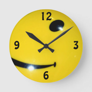 ROUND CLOCK