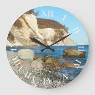 Round clock Roman numerals