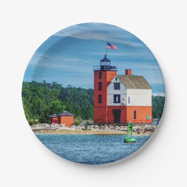 Round Island Lighthouse Paper Plates (Front)