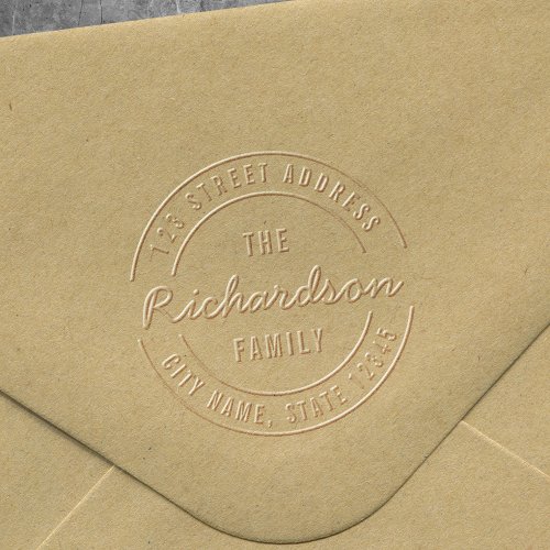 Round Modern Bold The Family Name Return Address Embosser