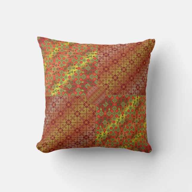 Round Pillow (Front)