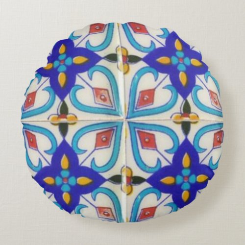 Round Pillow 78