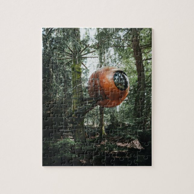 ROUND UNUSUAL TREEHOUSE TINY HOUSE JIGSAW PUZZLE (Vertical)