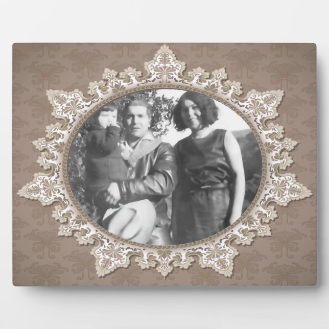 Round Vintage Lace  Art Plaque (Front)
