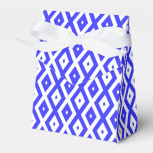 Royal blue and white diamond pattern favor boxes
