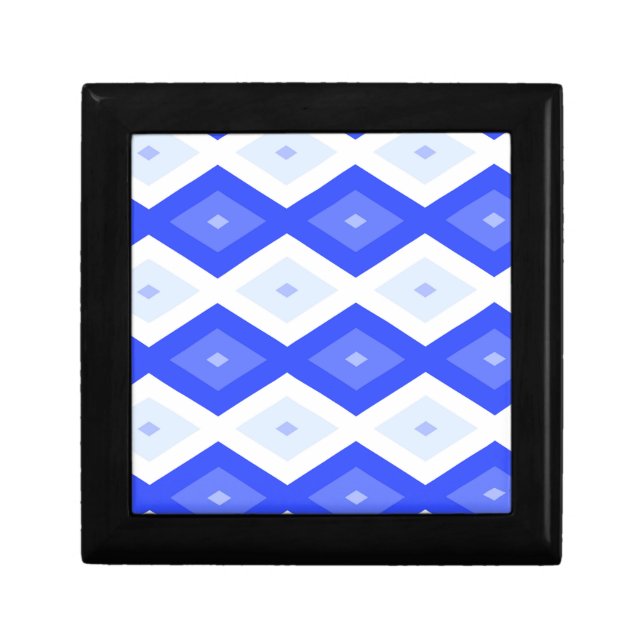 Royal blue diamond pattern gift box (Front)