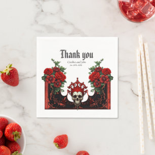 Royal darkness, a gothic heart and skull. napkins