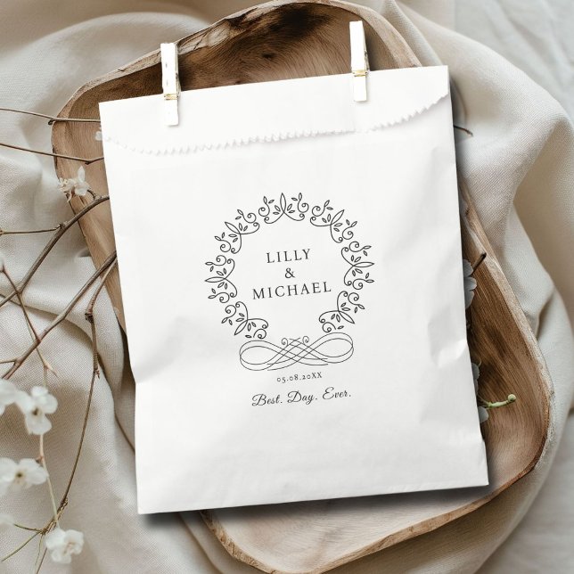 Royal, Elegant, "Best-Day-Ever" Wedding Favor Bag (Customer-specific, elegant, royal, crest Wedding Favor Bags with your name & date. )