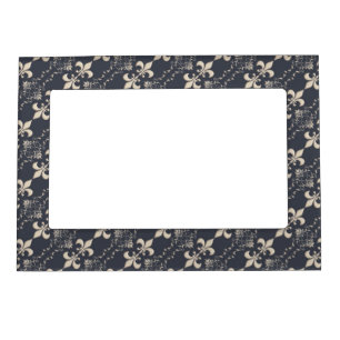 Royal Fleur-de-Lis pattern. Magnetic Photo Frame
