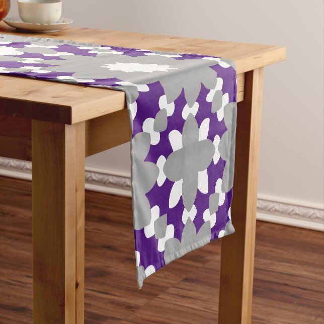 Royal Purple Gray White Connected Circles Pattern Short Table Runner (In Situ)
