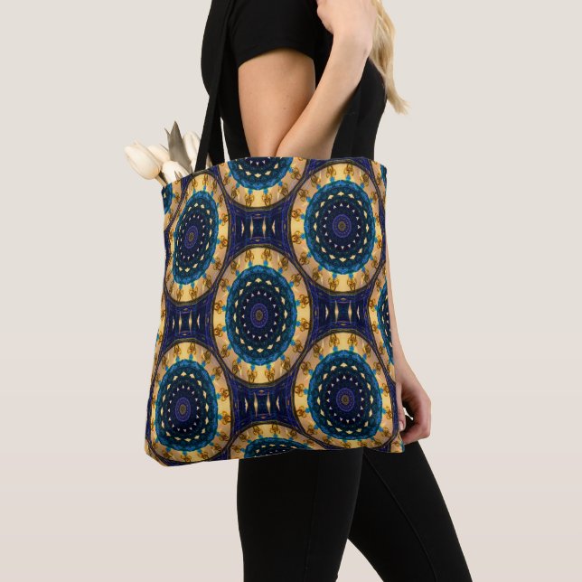 Royal shields..... tote bag (Close Up)