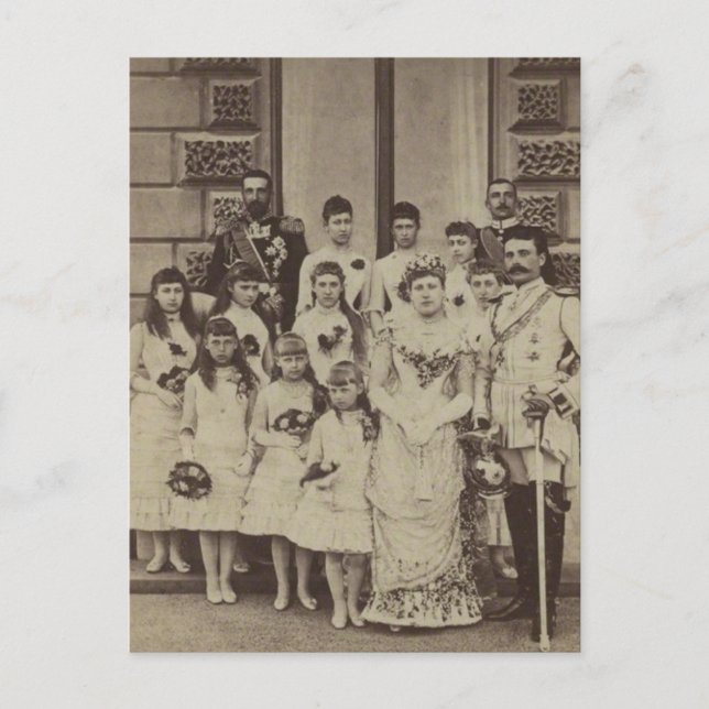 Royal Wedding Princess Beatrice - family Postcard (Front)