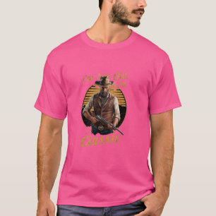 Rugged Dad - I'm Not Old I'm Classic, Funny Outlaw T-Shirt
