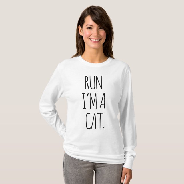 RUN I'M A CAT     T-Shirt (Front Full)