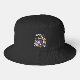 Running on Low Battery Cat – Funny Lazy Cat Lover Bucket Hat