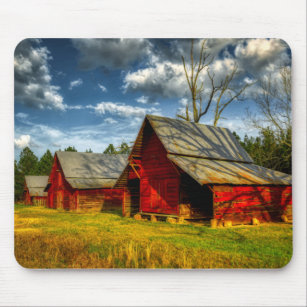 Rural America Red Barn Mouse Pad