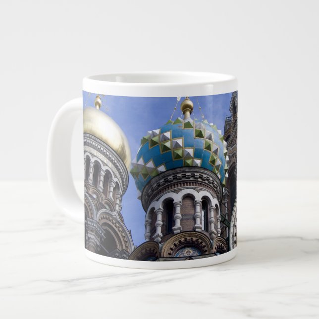 Russia, St. Petersburg, Nevsky Prospekt, The 2 Giant Coffee Mug (Front Left)