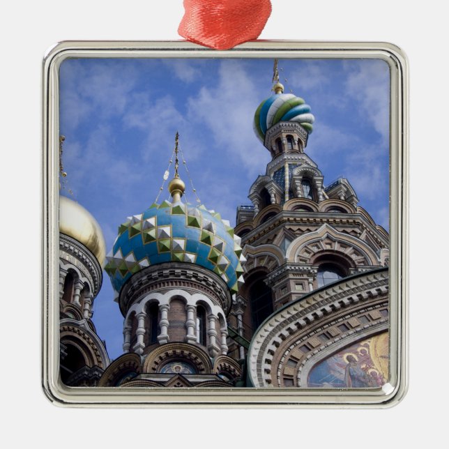 Russia, St. Petersburg, Nevsky Prospekt, The 2 Metal Ornament (Front)