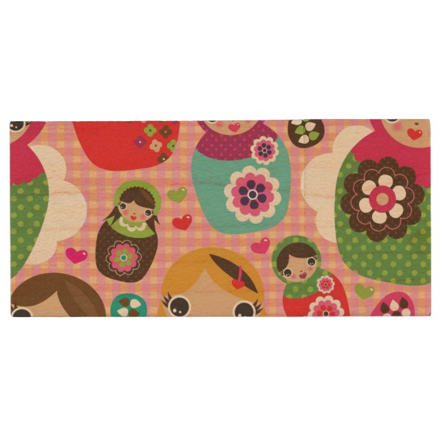 Russian doll illustration background wood flash drive (Front)