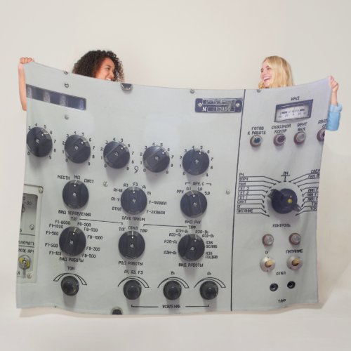 RUSSIAN ELECTRONICS FLEECE BLANKET