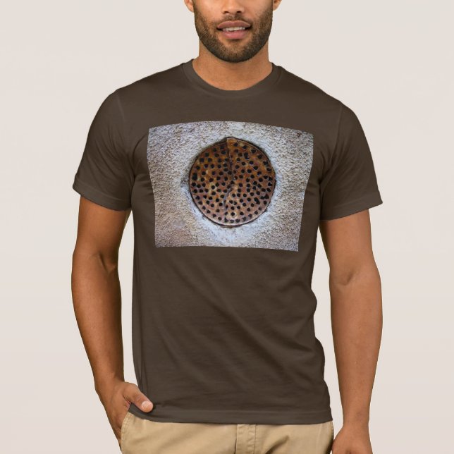 Rust round grid T-Shirt (Front)