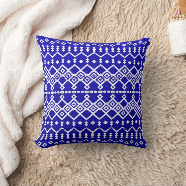 Rustic Blues – Farmhouse Moroccan Style Artwork Throw Pillow (Blanket)