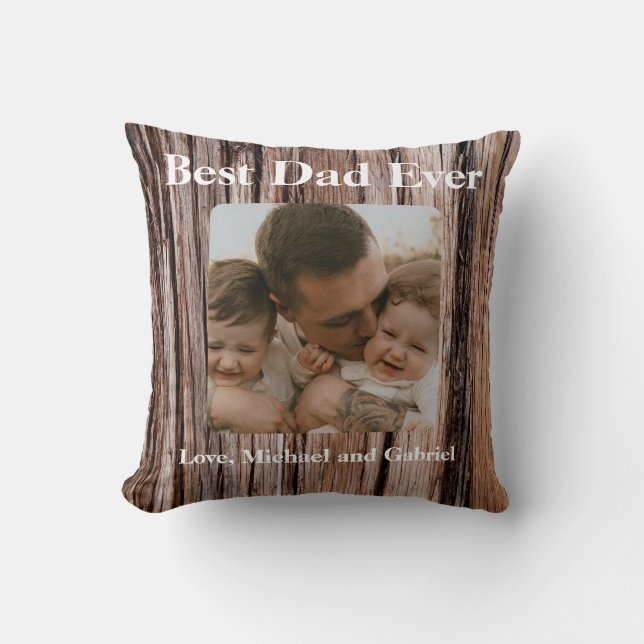 Rustic cedar bark, natural tree outdoors pattern  throw pillow (Front)