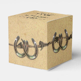 Rustic Country Horseshoes Wedding Favor Box