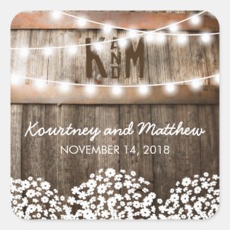 RUSTIC COUNTRY WEDDING | STRING OF LIGHTS