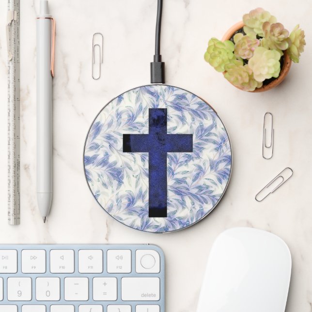 Rustic Cross on Vine and Branches Faith Charger (Desk)