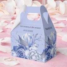 rustic dusty blue roses and other flowers