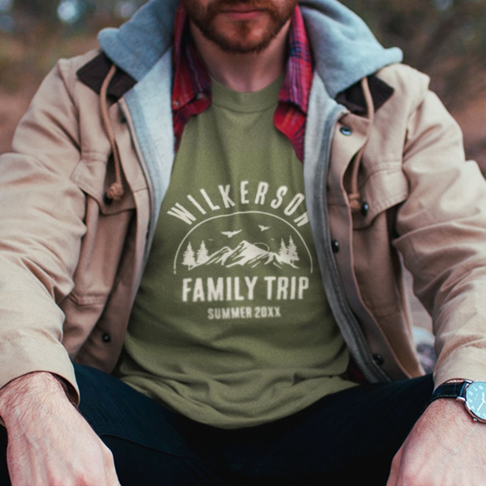 Discover Rustic Family Trip Cabin Woods Retro Personalized T-Shirt