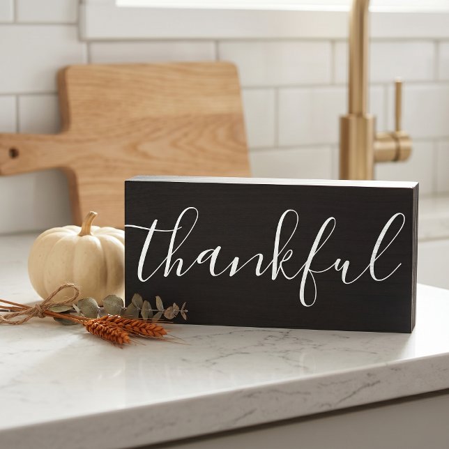 Rustic Farmhouse Thankful Sign (Creator Uploaded)