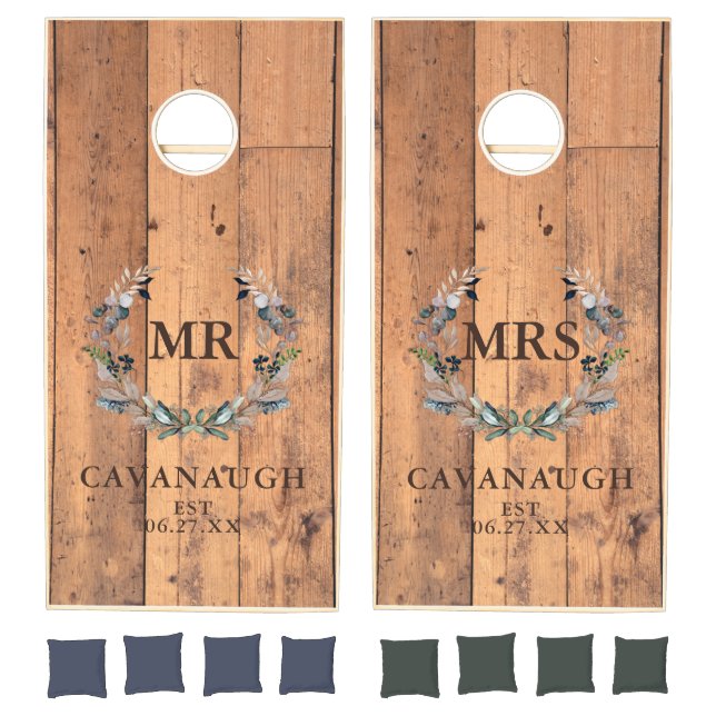 Rustic Foliage Family Monogram Name Wood Cornhole Set (Set)