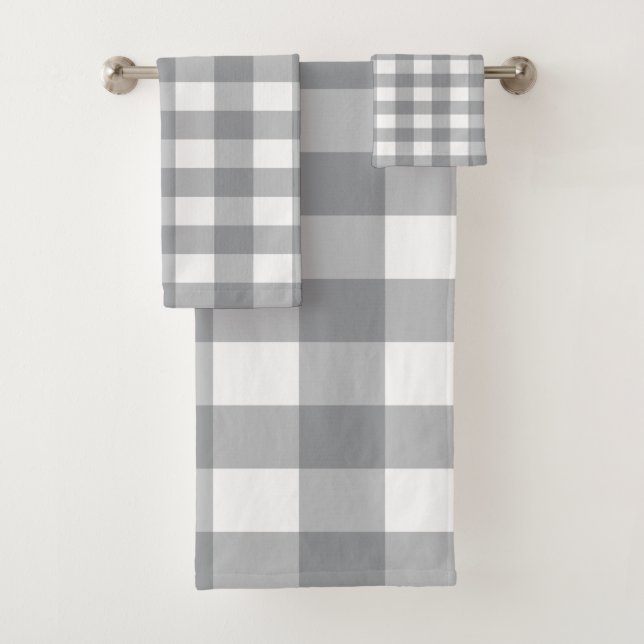 Rustic Gray and White Buffalo Plaid Pattern Bath Towel Set (Insitu)