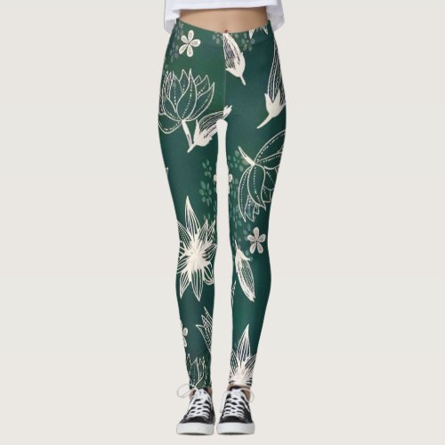 Rustic Green White Botanical Wildflowers Blossom Leggings