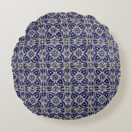 Rustic Italian Tiles Azulejo Blue White Geometric Round Pillow