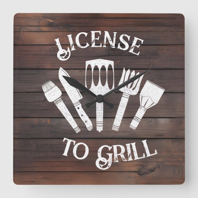 Rustic ‘License To Grill’ Wall Clock – Funny BBQ  (Front)