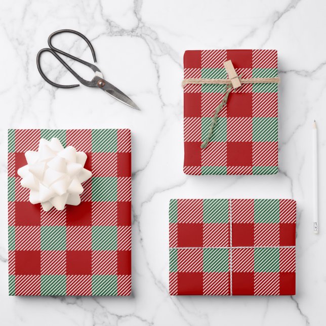 Rustic Red And Green Plaid Pattern Wrapping Paper Sheets (Front)