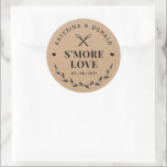 Rustic S’more Love Wedding Kraft Classic Round Sticker<br><div class="desc">Rustic S’more Love. Add a fun touch of color and unique style to your wedding or bridal shower favors. A bridal shower favor bag is a great addition to party planning. These unique bags will easily be used as a gift and can serve as a beautiful decoration at your wedding...</div>