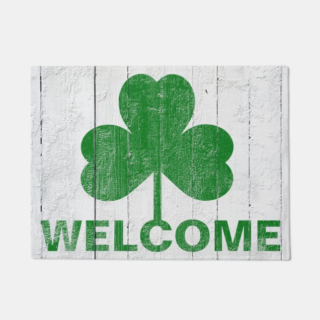 Rustic Shiplap Green Shamrock Welcome Doormat (Front)