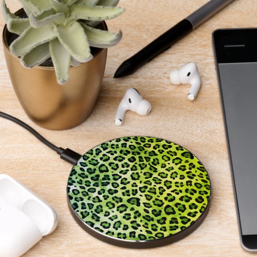 Rustic Texture Leopard Print Green Wireless Charger